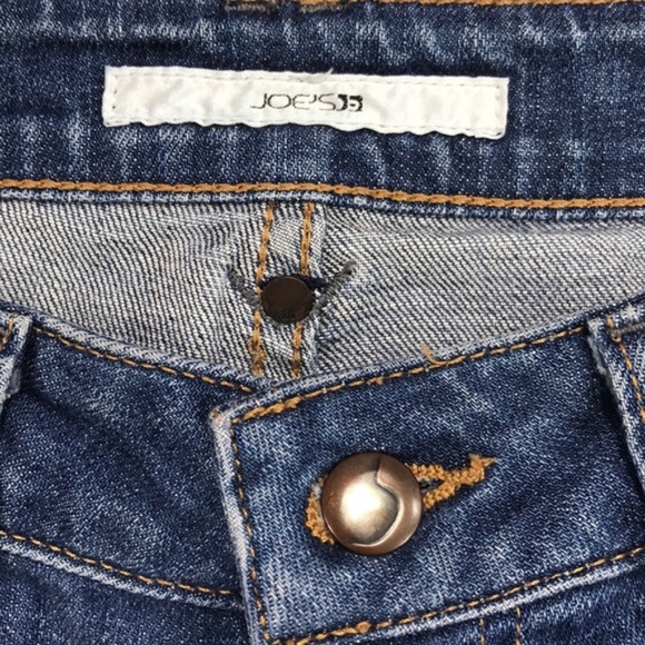 Joe’s Jeans Muse Flared Jeans - Picture 3 of 10